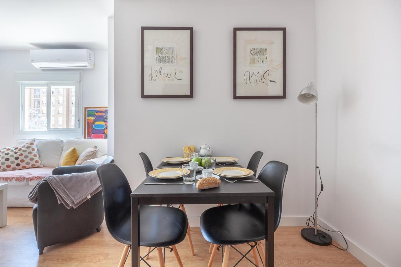 Apartamento Luminoso Y Acogedor En Sevilla. A/C. Экстерьер фото
